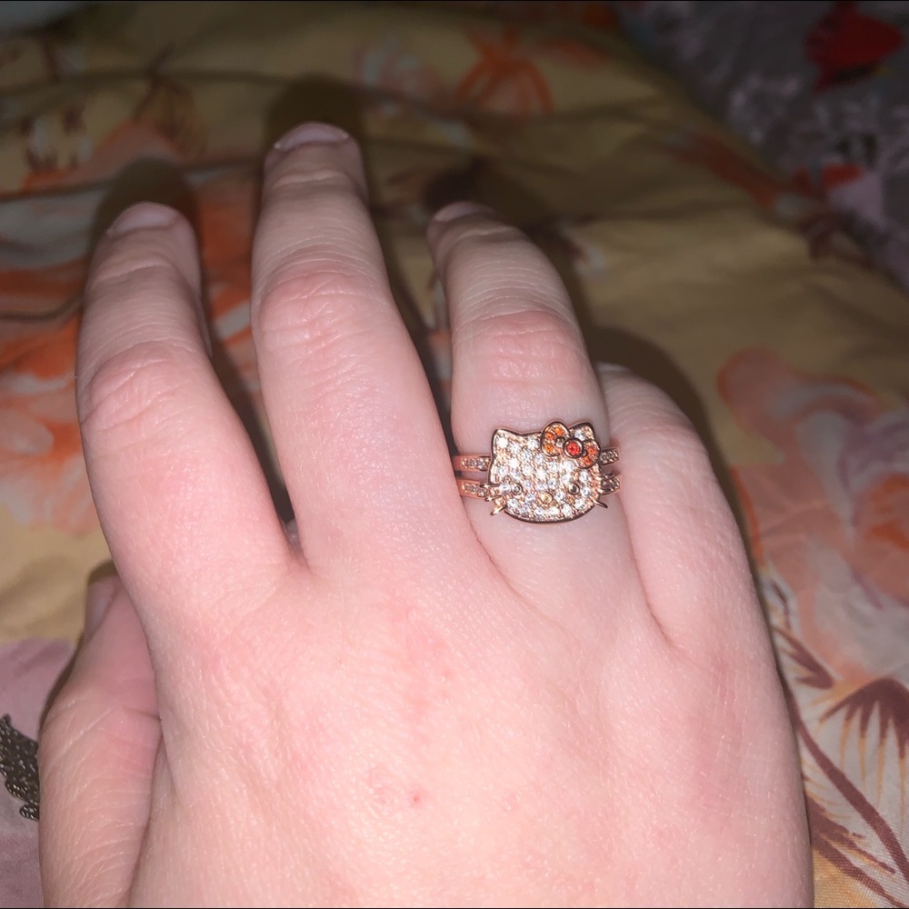 Hello Kitty Set of 2 Rings